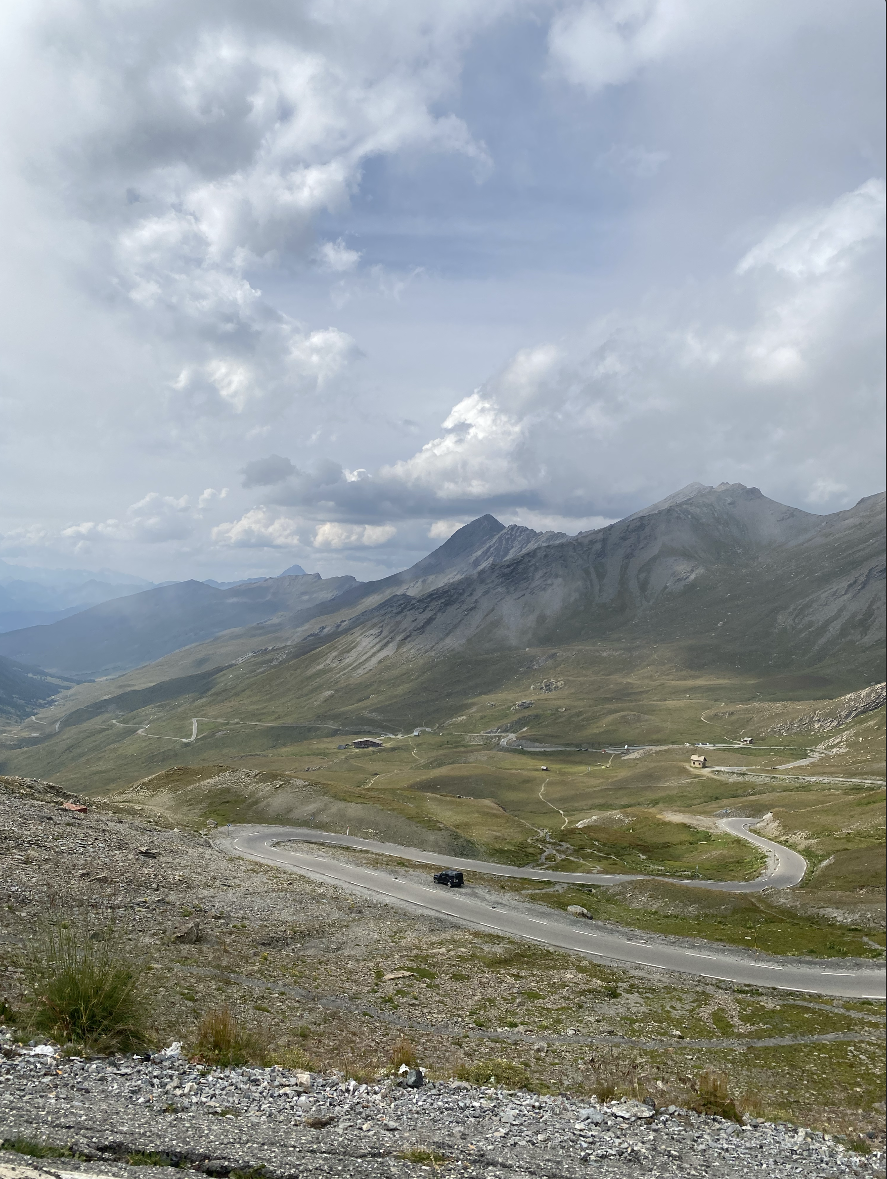 A tour moment on the road